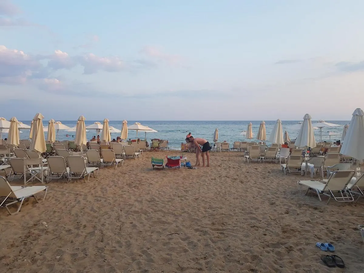 Rustic By The Sea Apartment Flogita 0*,